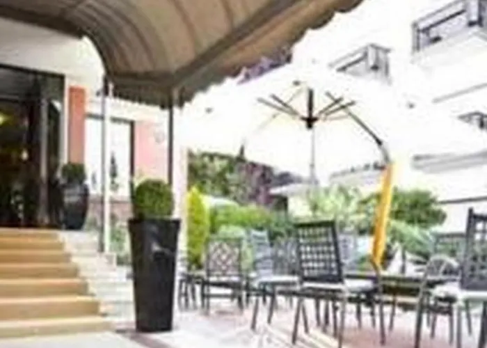 Hotel De La Ville Central Latina